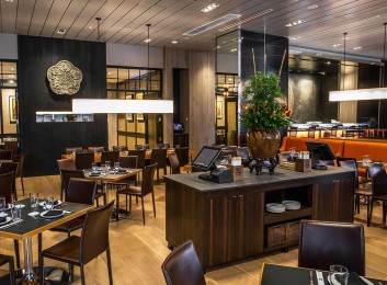 Sunda New Asian Restaurant, Nashville, Tennessee, US